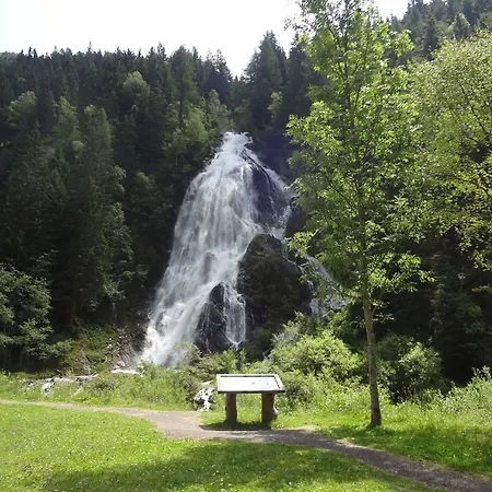 Gæstehus Maria Theresia Kals-am Großglockner